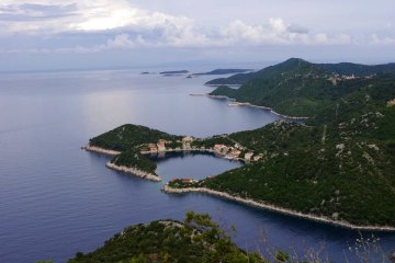 Skrivena luka - otok Lastovo, foto 3