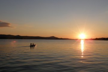 Večernja panoramska vožnja brodom do Zadra, Hrvatska, Sjeverna Dalmacija